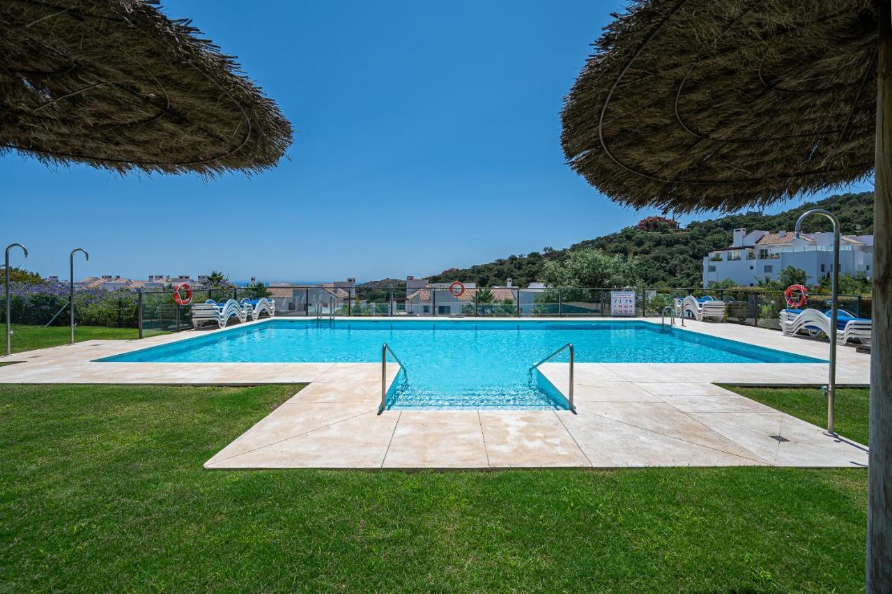 Garten Appartment In La Floresta - La Mairena Ojen Bagian luar foto
