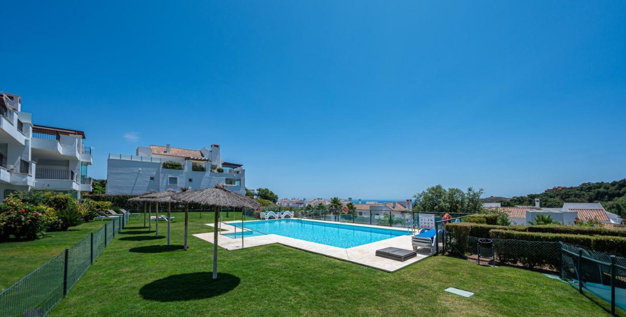Garten Appartment In La Floresta - La Mairena Ojen Bagian luar foto