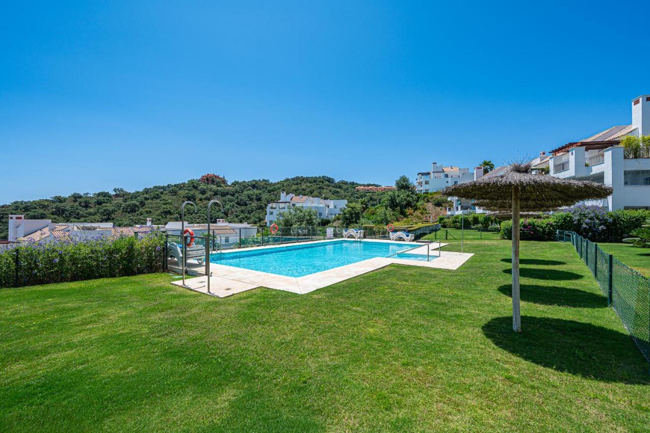 Garten Appartment In La Floresta - La Mairena Ojen Bagian luar foto