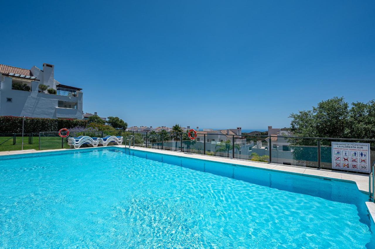 Garten Appartment In La Floresta - La Mairena Ojen Bagian luar foto