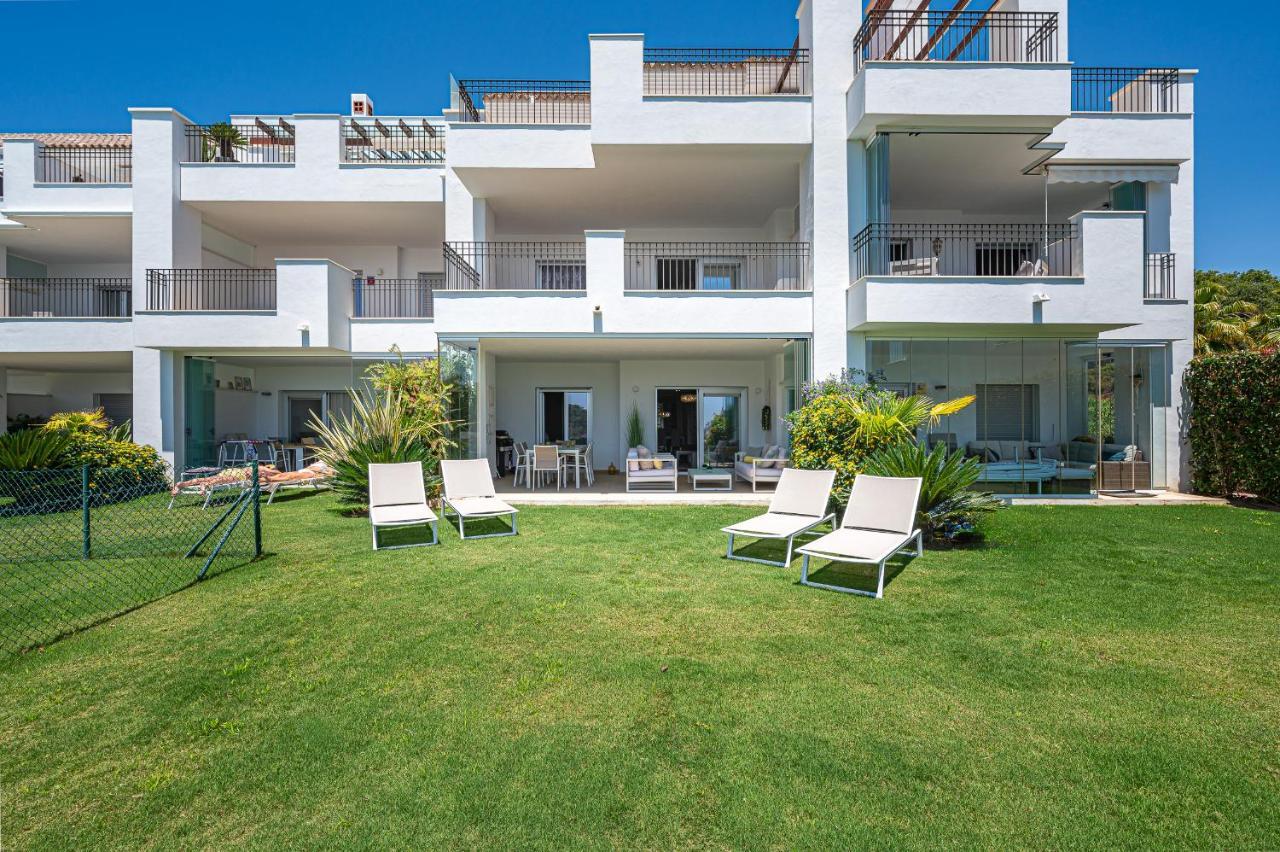 Garten Appartment In La Floresta - La Mairena Ojen Bagian luar foto